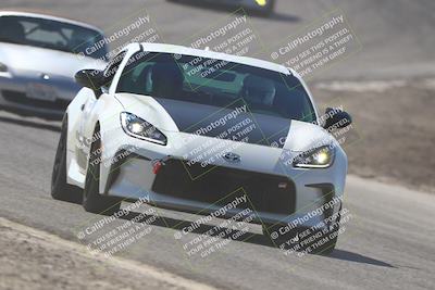 media/Oct-18-2025-Speed Ventures (Sat) [[8b3b7cf525]]/Yellow/Session 2 (Phil Hill)/